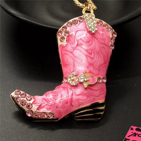 Rhinestone Embellished Pink Shoe Lady Boots Design Crystal pendant Necklace - Picture 3 of 3